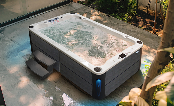 Deck Series Springfield hot tubs for sale